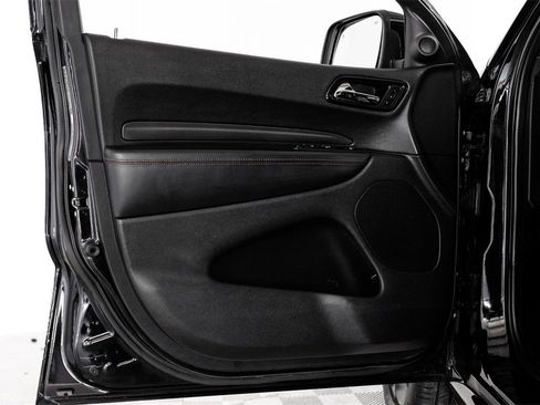 Used 2023 Dodge Durango R/T image 43