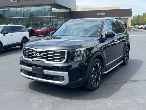 Used 2023 Kia Telluride SX Prestige AWD/4WD image 2