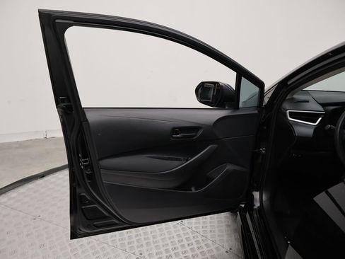 Certified 2025 Toyota Corolla LE FWD image 16
