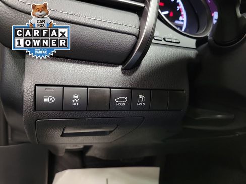 Used 2022 Toyota Camry SE image 21