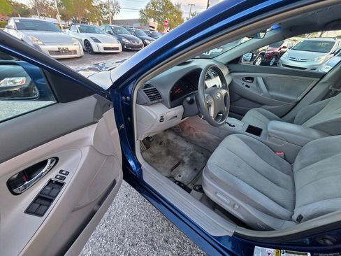 Used 2008 Toyota Camry LE FWD image 12