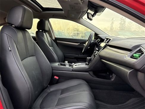 Used 2020 Honda Civic Touring image 19