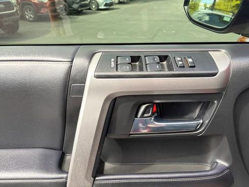 Used 2022 Toyota 4Runner SR5 Premium w/ Moonroof Package image 11