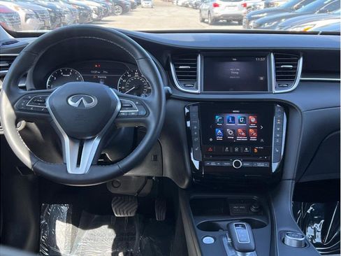 Used 2024 INFINITI QX50 Luxe image 11