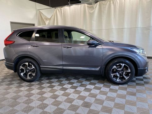 Used 2019 Honda CR-V Touring image 10