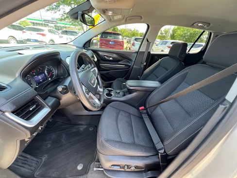 Used 2022 GMC Terrain SLE AWD/4WD image 19