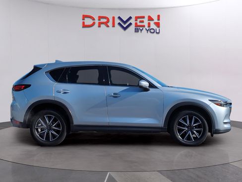 Used 2018 MAZDA CX-5 Grand Touring image 6