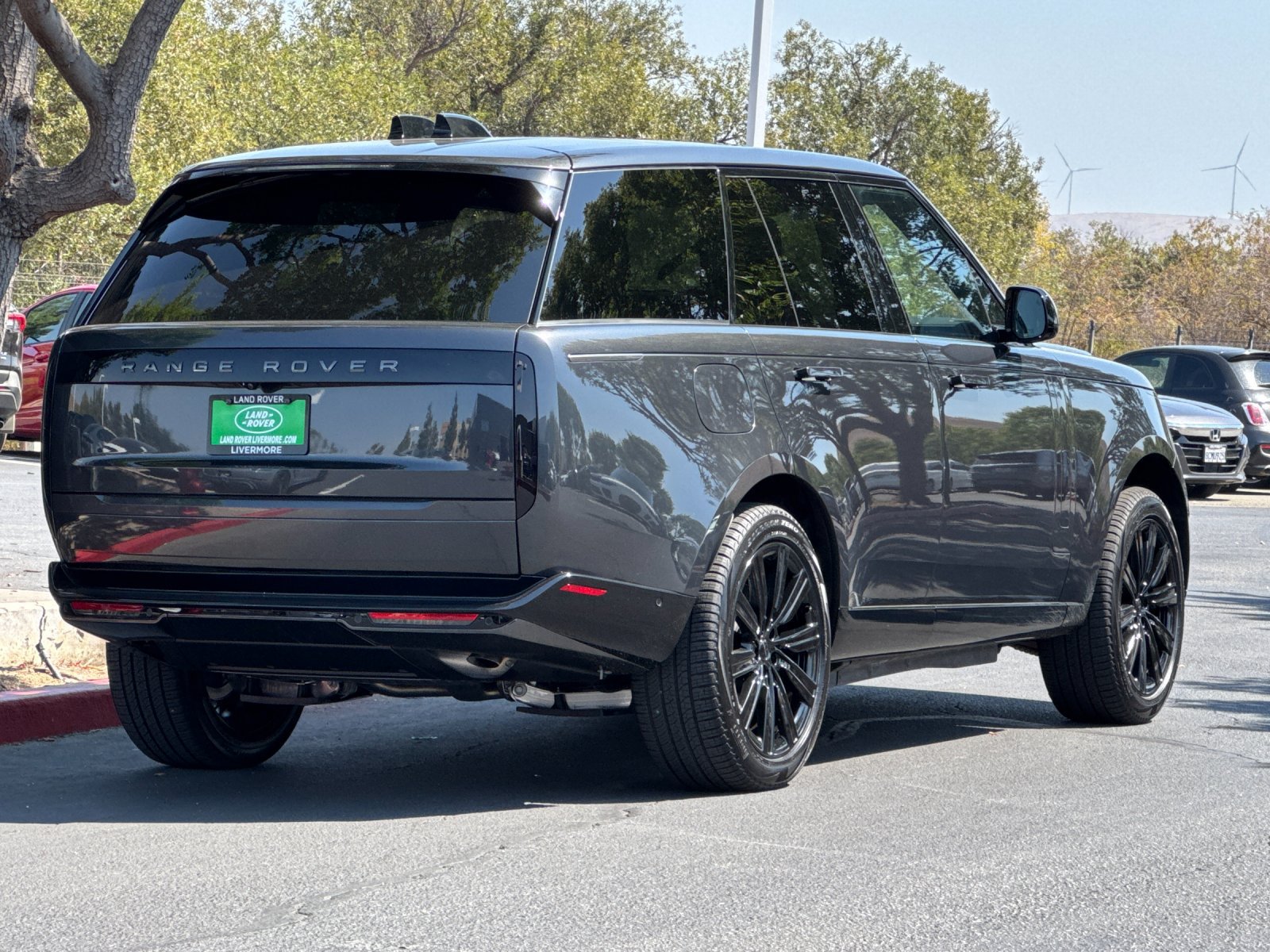 New 2026 Land Rover Range Rover SE AWD/4WD image 6