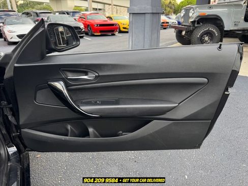 Used 2018 BMW 230i Convertible RWD image 22