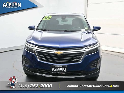 Used 2022 Chevrolet Equinox LT AWD/4WD image 2