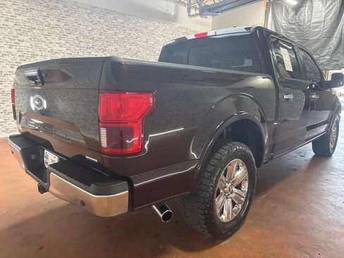 Used 2018 Ford F150 Lariat w/ Equipment Group 502A Luxury AWD/4WD image 7