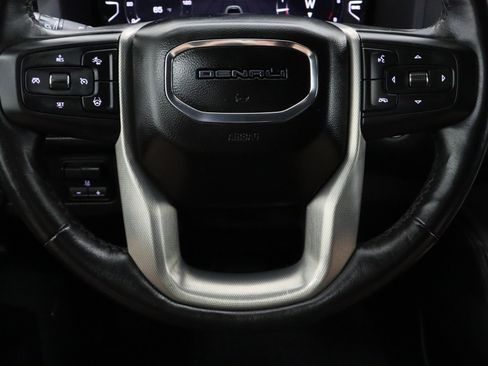 Used 2023 GMC Yukon Denali w/ Advanced Technology Package AWD/4WD image 27