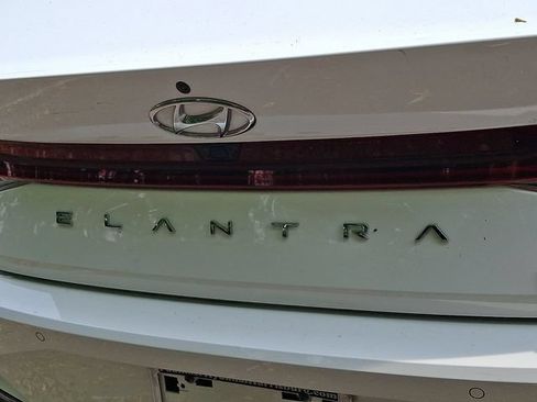 Used 2023 Hyundai Elantra Limited w/ Cargo Package FWD image 47