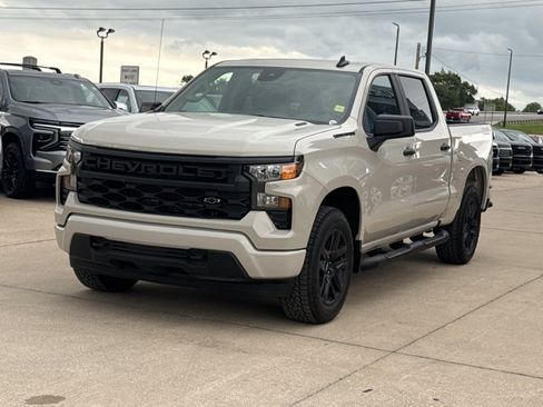 New 2026 Chevrolet Silverado 1500 Custom w/ Turbomax Blackout Package AWD/4WD image 10