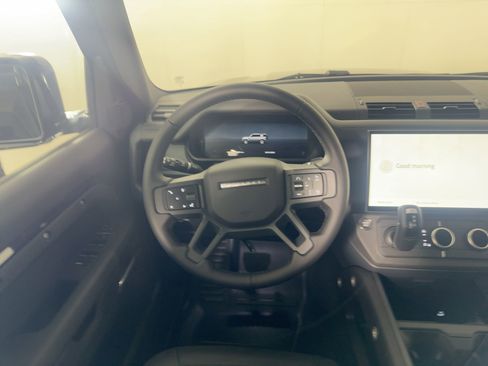 New 2026 Land Rover Defender 110 X-Dynamic SE image 20