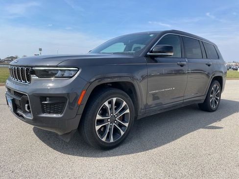 Used 2023 Jeep Grand Cherokee L Overland w/ Advanced Protech Group III image 1