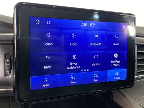 Used 2023 Ford Explorer XLT w/ Equipment Group 202A AWD/4WD image 3
