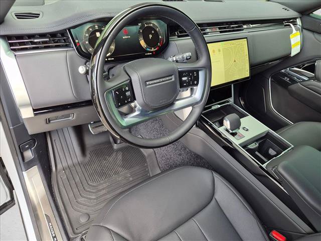 New 2026 Land Rover Range Rover SE AWD/4WD image 3