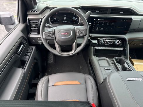 New 2026 GMC Sierra 2500 AT4 w/ AT4 Premium Plus Package AWD/4WD image 29