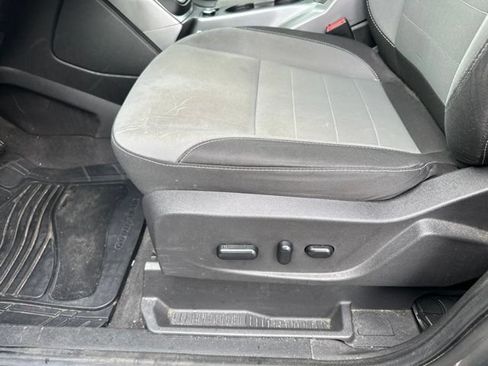 Used 2014 Ford Escape SE FWD image 17
