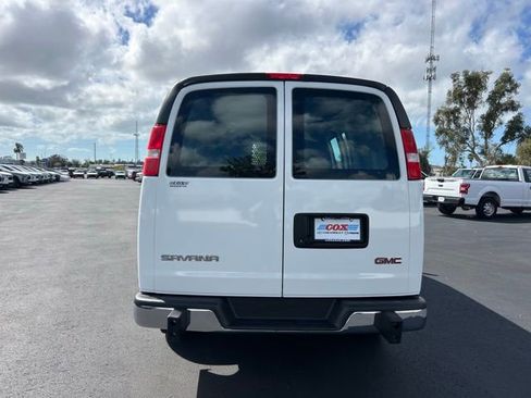 Used 2024 GMC Savana 2500 w/ Driver Convenience Package image 5