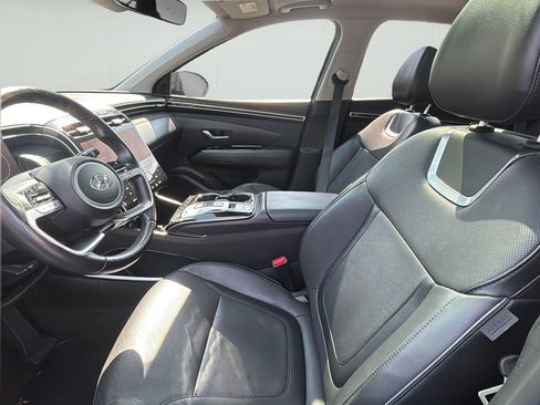 Certified 2023 Hyundai Tucson Limited AWD/4WD image 19