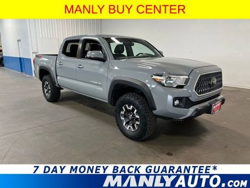 Used 2019 Toyota Tacoma TRD Off-Road AWD/4WD image 1