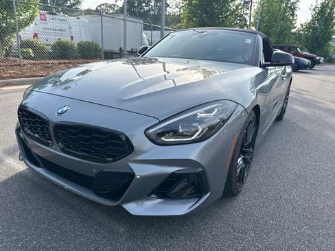 Used 2024 BMW Z4 M40i w/ Premium Package RWD image 1