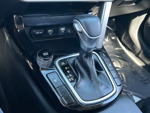 Used 2021 Kia Seltos EX image 25