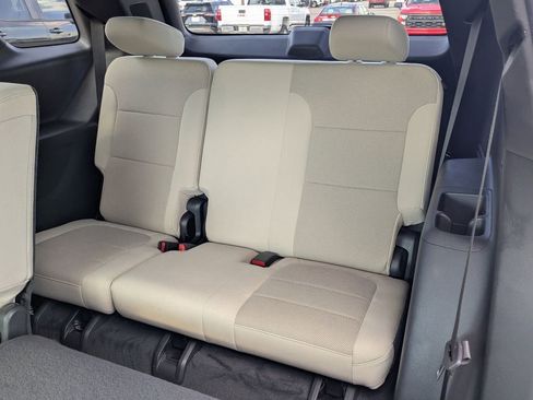 Used 2022 Chevrolet Traverse LS w/ Midnight/Sport Edition image 14