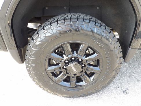 Used 2024 GMC Sierra 2500 AT4 w/ AT4 Premium Plus Package AWD/4WD image 58