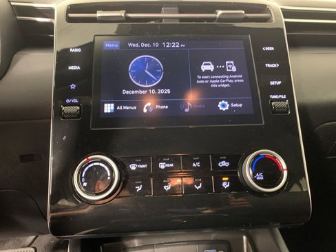 Used 2022 Hyundai Santa Cruz SE image 23