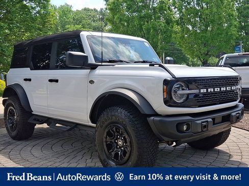 Used 2023 Ford Bronco Wildtrak AWD/4WD image 1