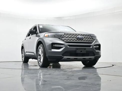 Certified 2023 Ford Explorer Limited image 36
