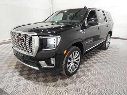 Used 2023 GMC Yukon Denali AWD/4WD image 1