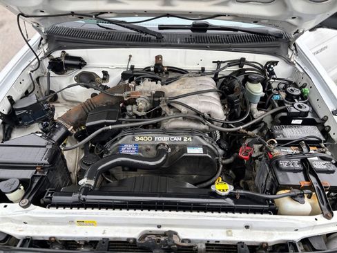 Used 2001 Toyota Tacoma 4x4 Double Cab image 10