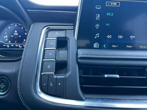 Used 2023 Chevrolet Tahoe Premier w/ Texas Edition RWD image 26