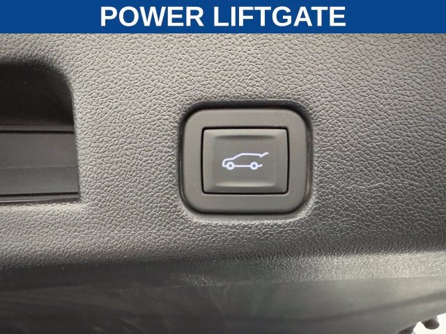 Used 2024 Chevrolet Traverse LT FWD image 41