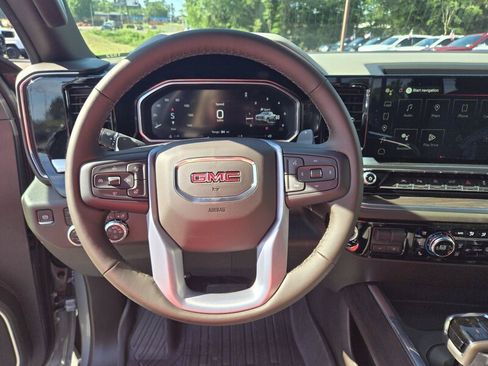 New 2026 GMC Sierra 1500 SLT w/ SLT Premium Plus Package AWD/4WD image 9