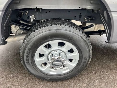 Used 2023 Ford F250 XLT w/ 360-Degree Camera Package AWD/4WD image 9