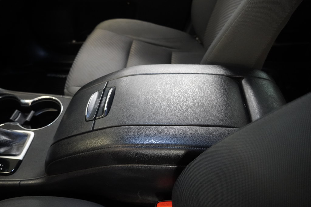 Used 2019 Toyota Highlander LE w/ Protection Package #3 AWD/4WD image 22