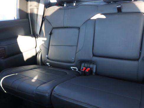 Used 2020 Chevrolet Silverado 2500 High Country image 13