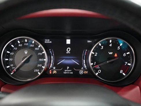 Used 2022 Maserati Ghibli Trofeo image 22