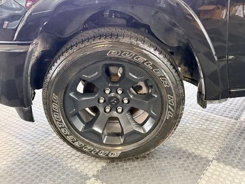 Used 2025 RAM 1500 Big Horn AWD/4WD image 17
