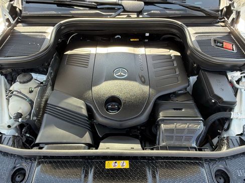Used 2025 Mercedes-Benz GLE 450 4MATIC Coupe image 34