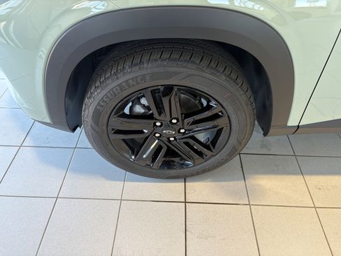 New 2026 Chevrolet Trax ACTIV w/ Sunroof Package image 8