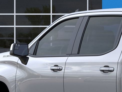 New 2026 Chevrolet Silverado 1500 LT image 12