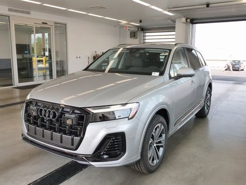 New 2025 Audi Q7 2.0T Premium Plus image 3
