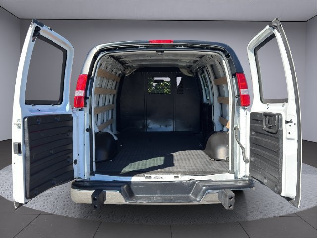 Used 2025 Chevrolet Express 2500 w/ Driver Convenience Package RWD image 24