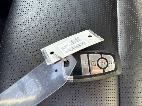 Used 2023 Ford Escape Platinum image 35